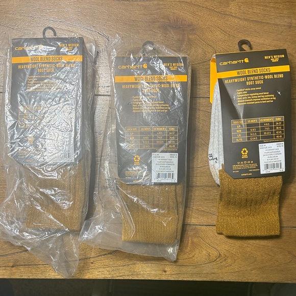 3 pairs Carhartt Men's Wool Blend Boot Socks - Gray and Brown, Size M 6-8.5 - Picture 2 of 3